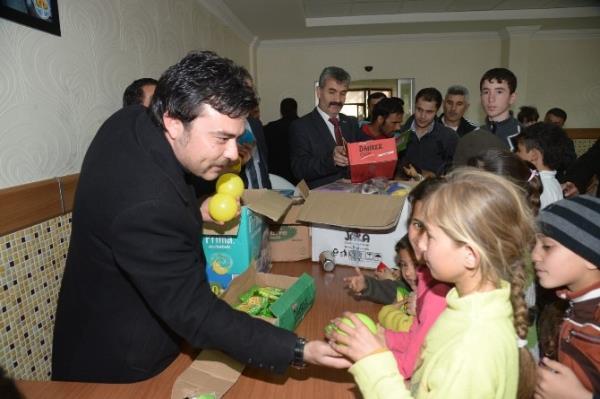Muğla'daki Türkmenlerden Yardım Eli Uzandı