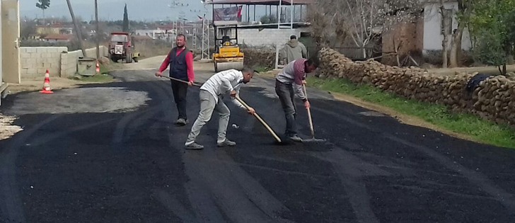 Kırıkhan Belediyesi Asfalt Yama Çalışmaları Gerçekleştirdi
