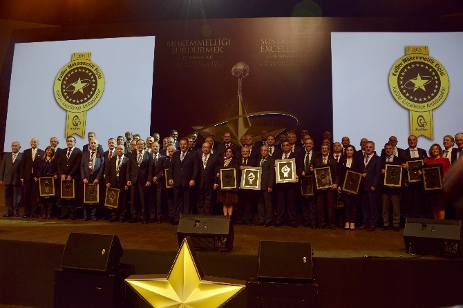 Tarsus Belediyesi Mükemmellik Elçiliği Ödülünü Aldı