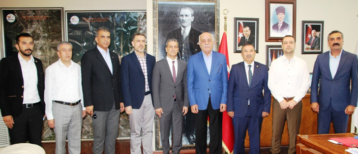 MHP Milletvekili Adayı Gülden Belediye Başkanı Seyfi Dingile Ziyaret