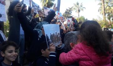 Hatayda Suriyeliler İdlibdeki saldırıları protesto etti