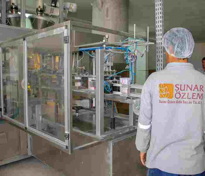 Sunar Özlem İnsana Ve Çevreye Verdiği Değeri Taçlandırdı