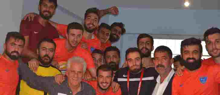 Körfez İskenderun Spor Fırat Aksoy İle Güldü