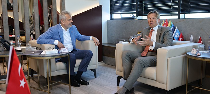 BAŞKAN ÖNTÜRK BÜYÜKELÇİ WİJNANDS’I AĞIRLADI