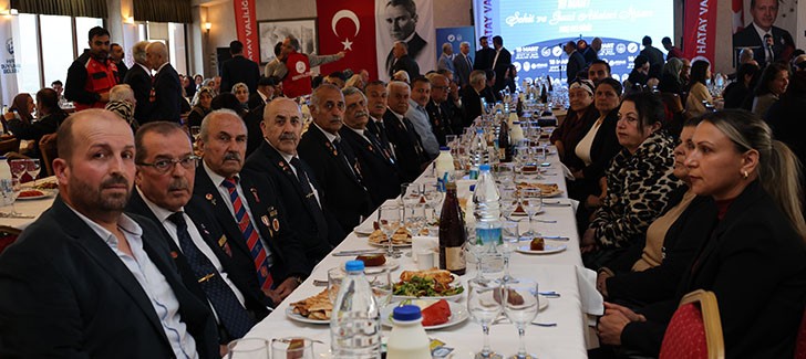 ŞEHİT AİLELERİ VE GAZİLER İFTAR SOFRASINDA BULUŞTU
