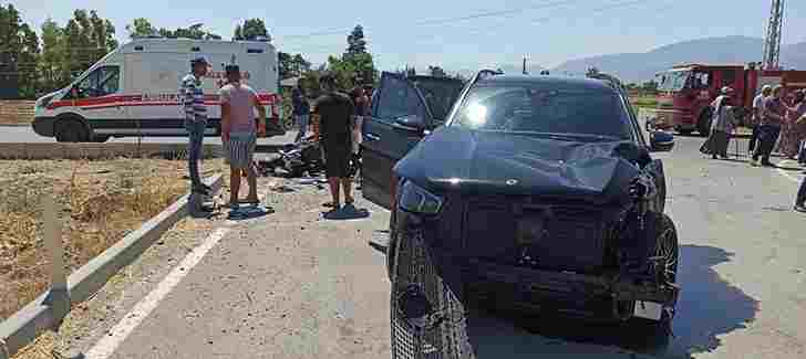 Lüks ciple çarpışan motosikletteki 1 kişi öldü, 1 kişi yaralandı