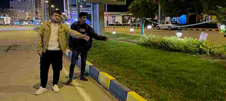 ‘Çimlere basma, lütfen yaya yolunu kullanınız’
