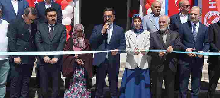Ali Mukadder Bilgili’nin Adı Yayladağı’nda Ölümsüzleşti