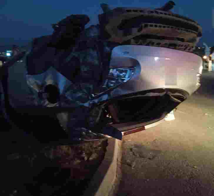 Kırıkhan’da ters dönen otomobilin sürücüsü yaralandı