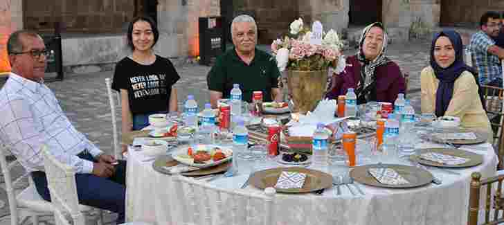 Payas’ta şehit yakınları ve gaziler iftarda buluştu