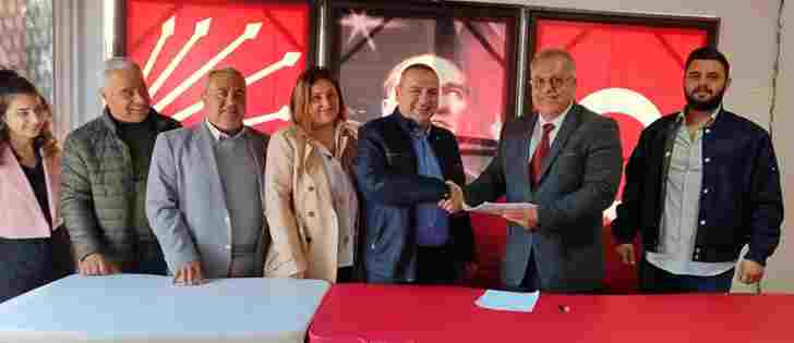 Münir Tultak Aktif Siyasete Hızlı Dönüş Yaptı
