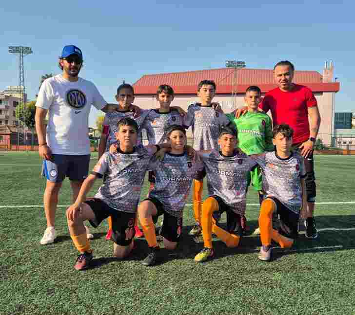 İSKENDERUN 6 ŞUBAT SPOR’DA LİDERLİK KEYFİ
