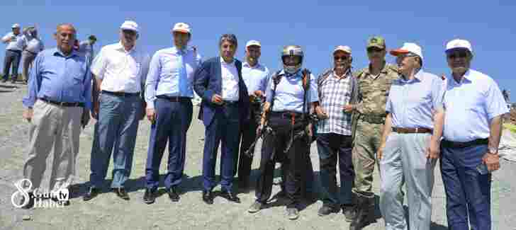 Kırıkhanda İlk Yamaç Paraşütü Uçuşu Gerçekleştirildi