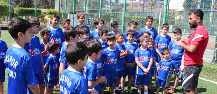Asaş Spor Futbol Okulu Futbolcu Fabrikası Gibi