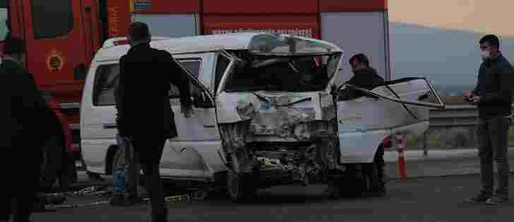 Hatayda trafik kazası: 2 yaralı