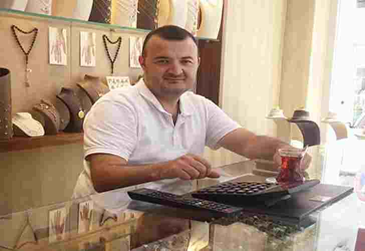 Siyanür İçerek Hayatına Son Verdi