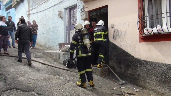 Gaziantep'de Yangından Kurtulan Genç Çiftin Fotoğrafları