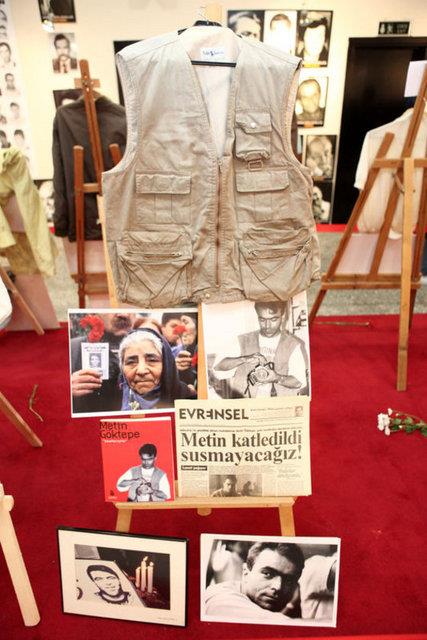 12 Eylül darbesinin 33. yıldönümünde, darbe sırasında idam edilenler ve işkence sonucu hayatını kaybedenlerin eşyaları, İstanbul Akatlar Kültür Merkezi'ndeki 
