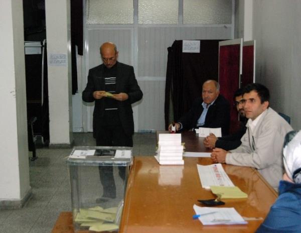 Gaziantep'te Oy Verme İşlemi Başladı