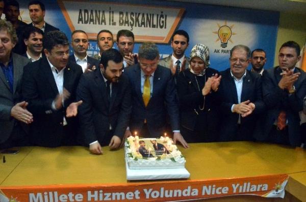 Adana AK Parti'de Çifte Doğum Günü