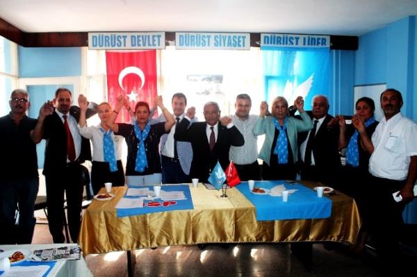 DSP Adana'da Adaylarını Tanıttı