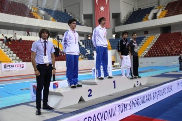 Eskrim Gençler Türkiye Şampiyonası Başladı