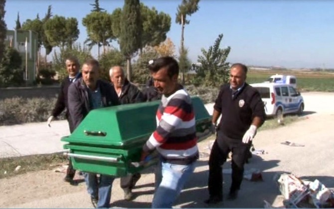 Adana'da Otomobilin Çarptığı Yaşlı Adam Öldü