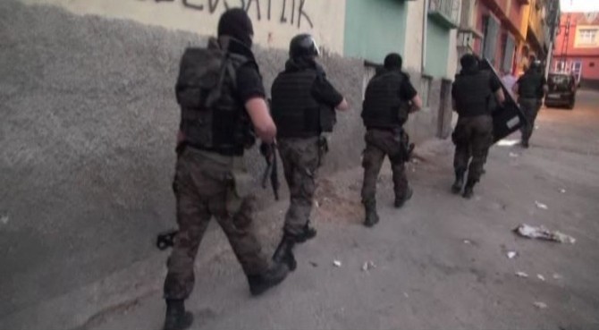 Gaziantep'te Terör Operasyonlarında 5 Kişi Tutuklandı