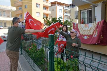 Belen Belediye Başkanı İbrahim Gül;Belen Sokaklarında 23 Nisan'ı Kutladı...