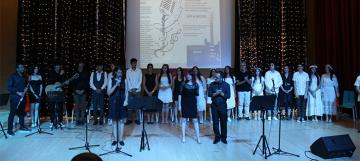 Nuran Yılmaz Anadolu Lisesinden Şahane Müzik Ve Şiir Ziyafeti