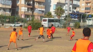 İskenderun Kayseri Futbol Okulu Çocukların Neşeli Maçı