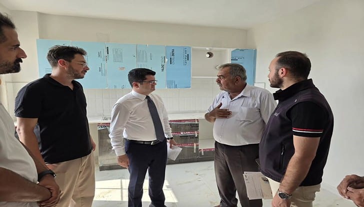 Arsuz Kaymakamı’ndan Köy Evlerine Yakın Takip