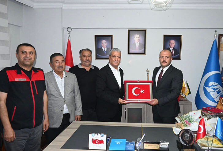 Başkan Gül’den Ülkü Ocakları İl Başkanına Ziyaret