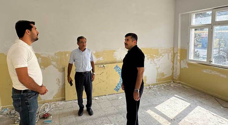 İskenderun’daki Okullarda Yeni Dönem Hazırlığı Sürüyor