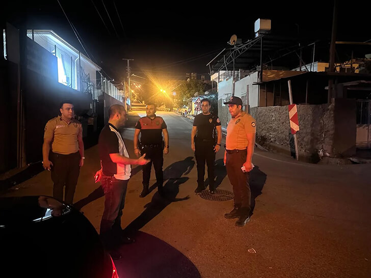 Gece Boyunca Sokaklar ‘Güneş’i Gördü