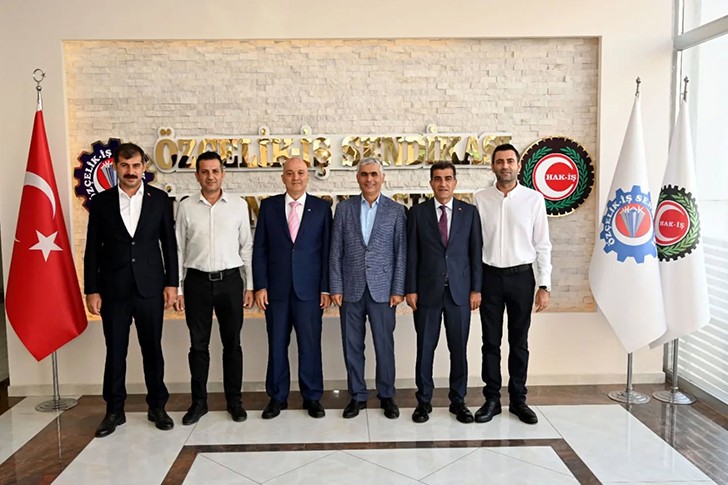 İsdemir Genel Müdürü Ayhan Akın’dan Özçelik-İş İskenderun Şubesine Ziyaret
