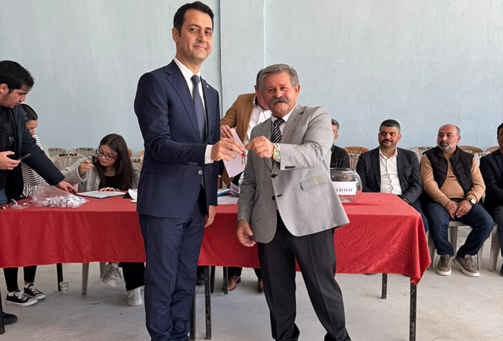 BAŞKAN İRFAN BİLA’DAN ERZİN ESNAFINA TARİHİ ESER!