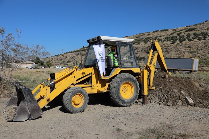 Hatay’ın İş Makinesi Operatörlerini Hbb Yetiştiriyor
