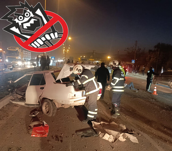 Tırla çarpışan Tofaş ikiye bölündü!
