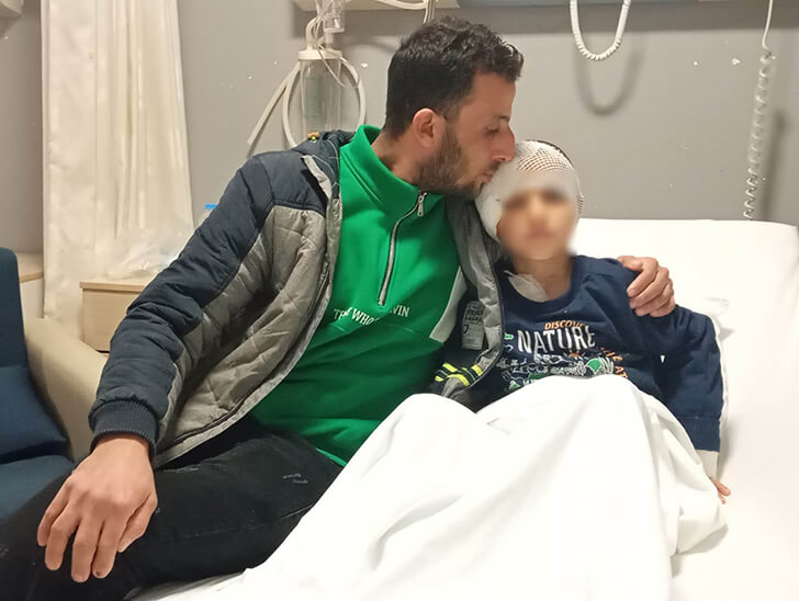 Diri Diri Gömülen Amir Hayata Tutundu!!!