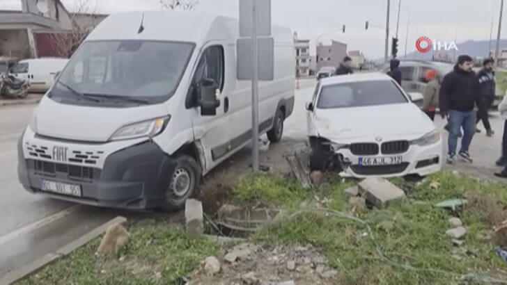 Airbag Patladı, Sürücünün Eli Yandı!