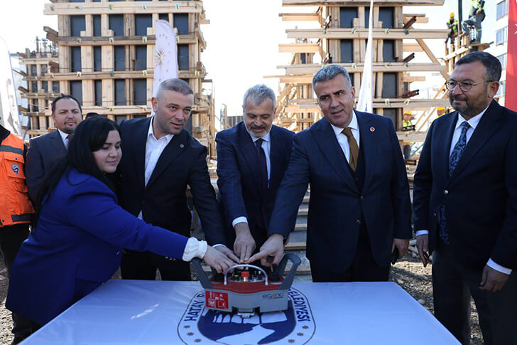 HBB Başkanı Öntürk, Payas’ta Kreş Temelini Attı!