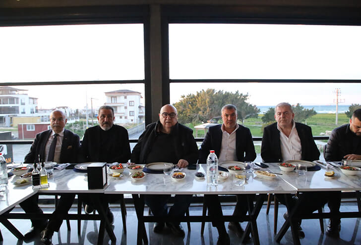 Bölgenin yeni markası Pia Cafe’de dikkat çeken ziyaret!