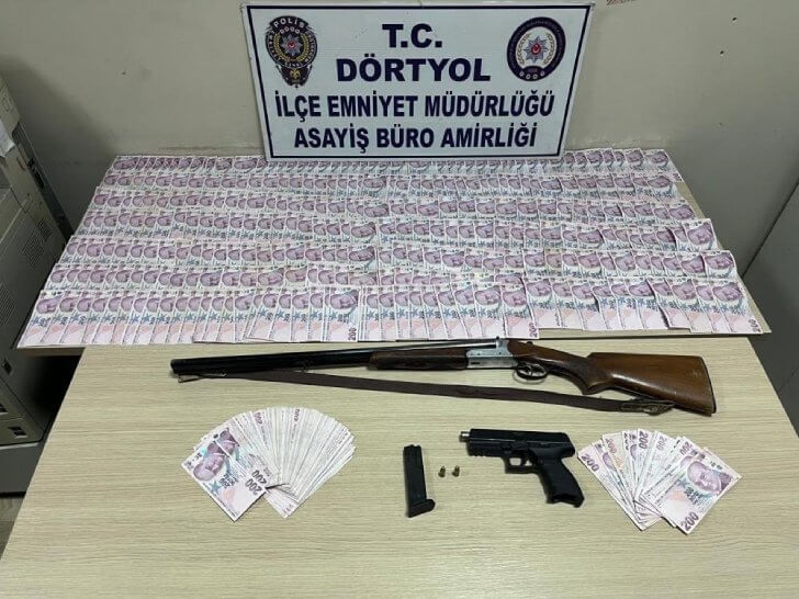 Dörtyol’da Araçtan 100 Bin Lira Para Çalan Şüpheli Yakalandı