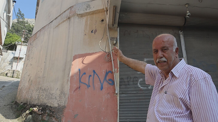 Mahallede Arı Alarmı Sokak Bir Anda Karıştı!