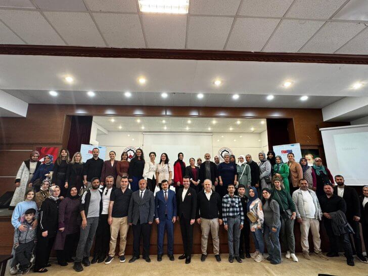 Eğitimde Yeni Yaklaşımlar: İskenderun’da Doç. Dr. Serkan Demir ile İki Büyük Seminer Gerçekleşti