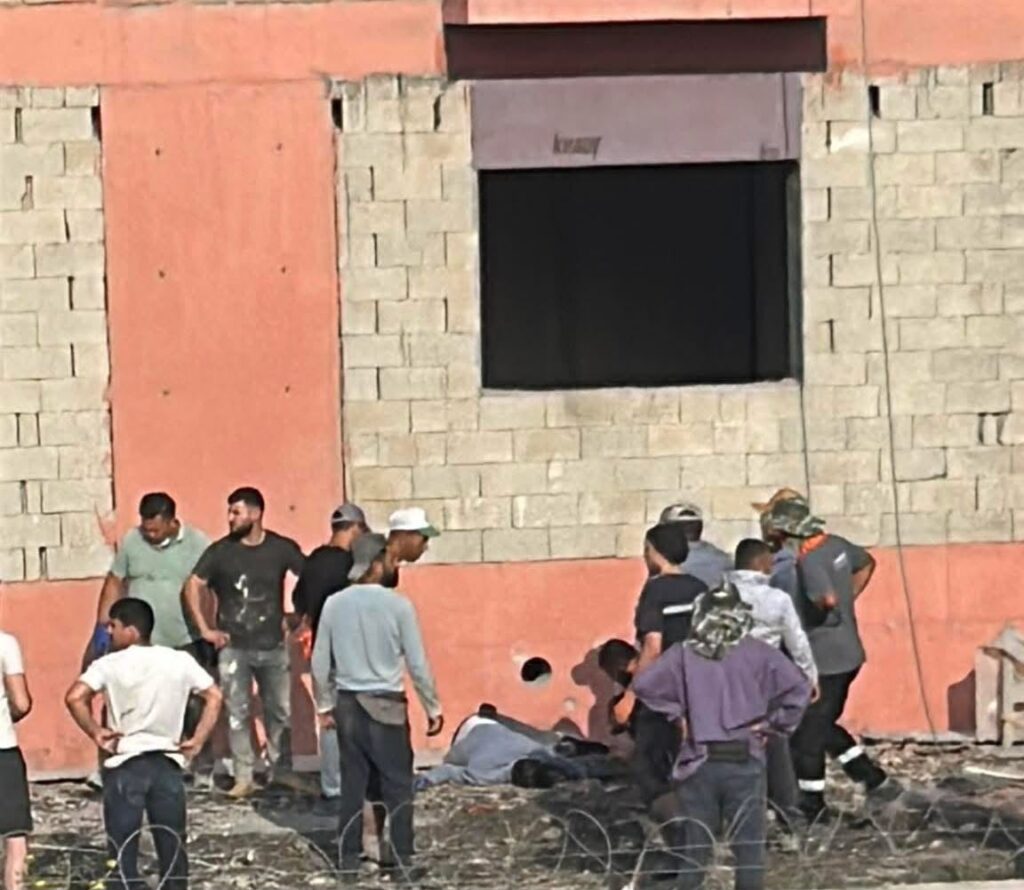 İSKENDERUN TEKNİK ÜNİVERSİTESİ KARŞISINDA İNŞAATTA İŞ KAZASI: İŞÇİ YÜKSEKTEN DÜŞTÜ