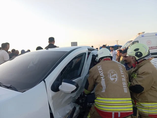 Kumlu’da Trafik Kazası: 4 Yaralı