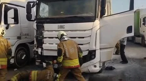 İskenderun’da Tır Yangını Kontrol Altına Alındı