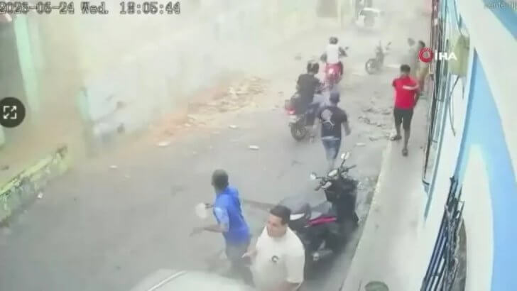 Venezuela’da Meydana Gelen 7.2 Ve 7.5 Büyüklüğündeki Depremler Yıkıma Yol Açtı